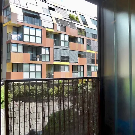 Sunny And Lively In City, Free Parking * Liubliana